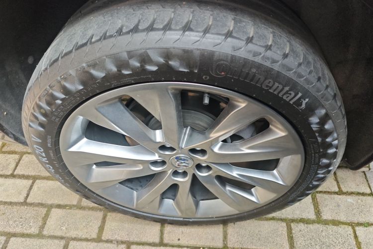 别克 2022款 昂科威Plus Avenir艾维亚 七座版车身外观6008