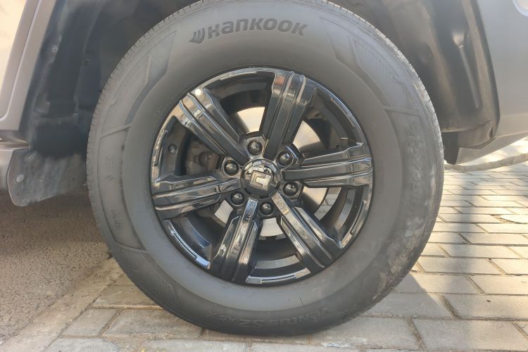 坦克300 2021款 越野版 2.0T 征服者车身外观10