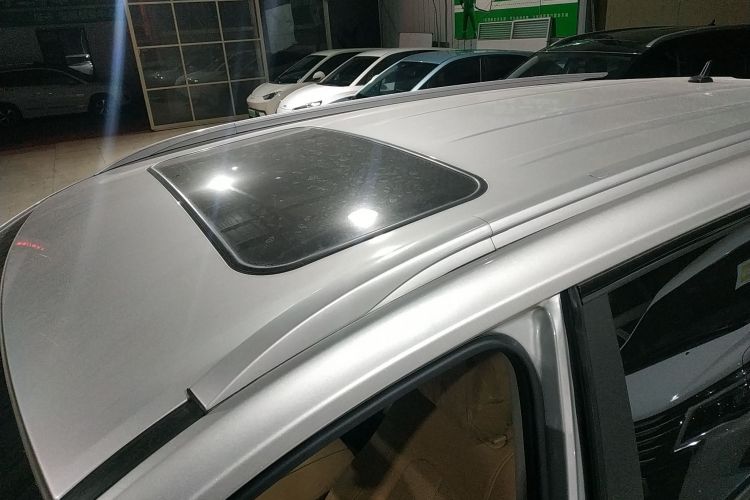 蓝电E5 2023款 1.5L DE-i 100KM畅享型 5座局部细节57