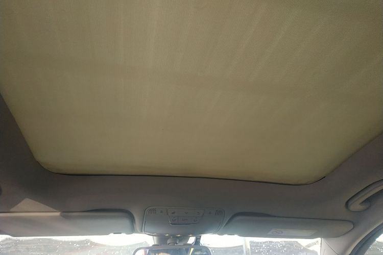 奔驰C级 2017款 改款 C 200 L 运动版局部细节22