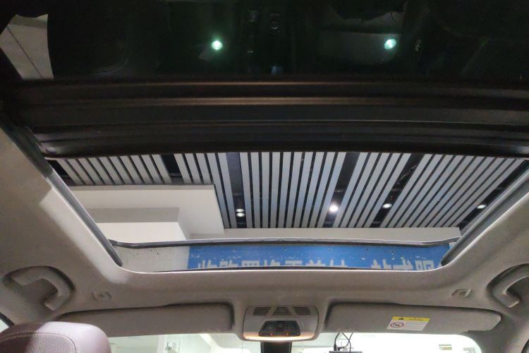 宝马X1 2018款 sDrive18Li 尊享型中控内饰22