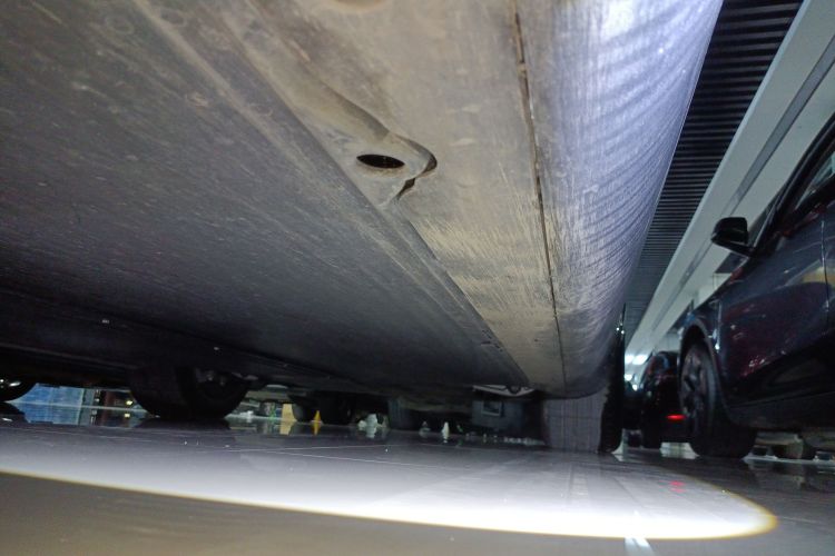 特斯拉 Model Y 2024款 长续航全轮驱动版局部细节9001