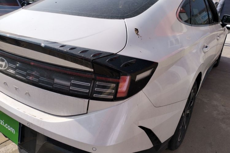 现代 索纳塔 2024款 1.5T Pro车身外观9