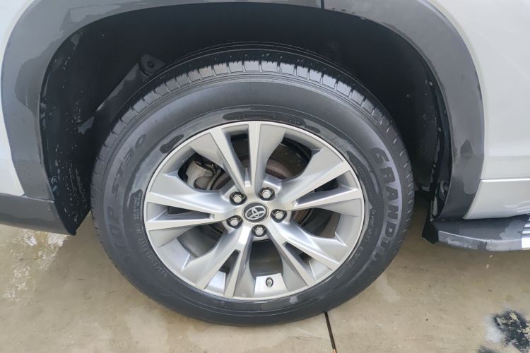 丰田 汉兰达 2017款 2.0T 两驱精英版 5座车身外观6008