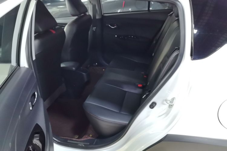 丰田 YARiS L 致炫 2021款 致炫X 1.5L CVT豪华版中控内饰7004