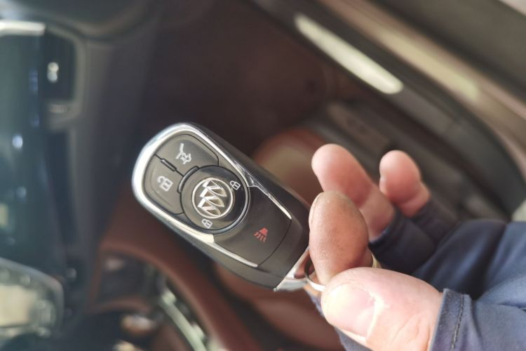 别克 昂科威 2018款 28T 四驱精英型中控内饰11