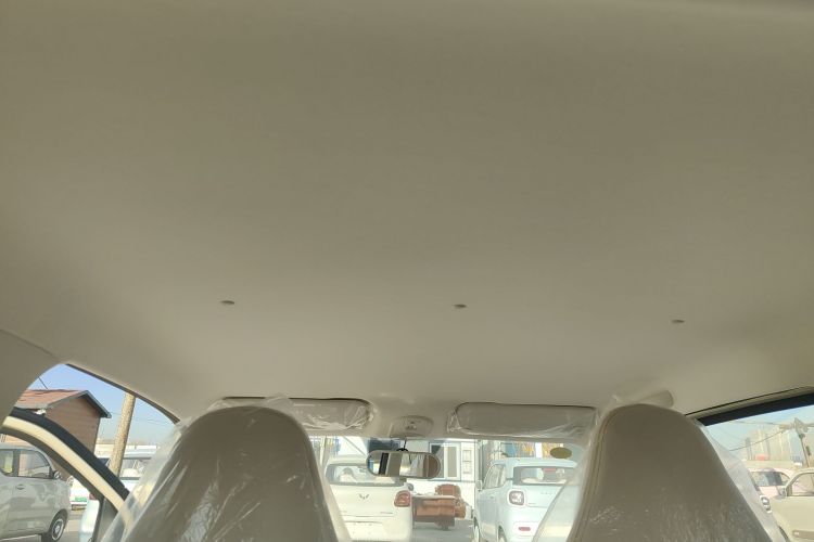 奔腾小马 2026款 222km 萌趣马 Plus中控内饰22