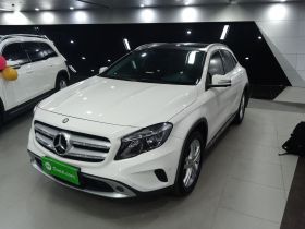 奔驰GLA 2016款 GLA 200 动感型