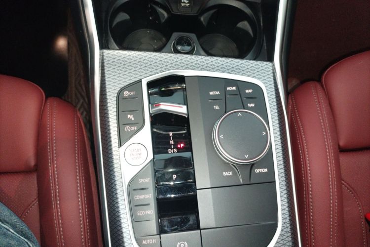 宝马4系 2023款 425i Gran Coupe M运动曜夜套装局部细节18