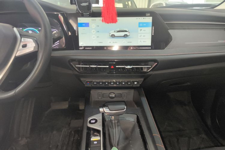 长安欧尚X7 PLUS 2022款 1.5T 蓝鲸版自动尊贵型中控内饰16