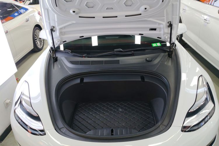 特斯拉 Model 3 2019款 标准续航后驱升级版局部细节24