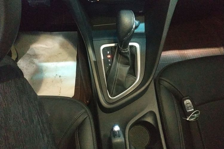 别克 英朗 2018款 18T 自动精英型中控内饰18