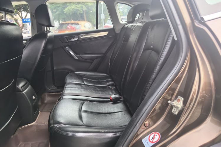 中华V5 2012款 1.5T 自动两驱运动型中控内饰21