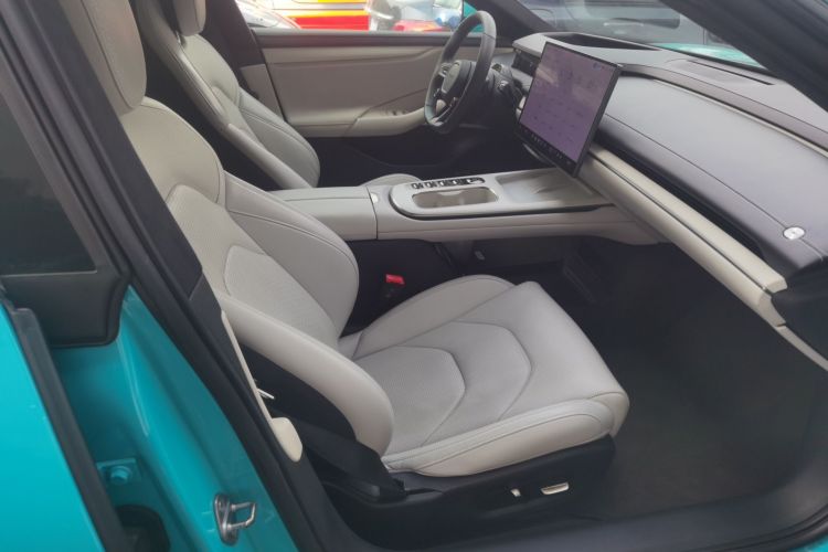 小米汽车 小米SU7 2024款 四驱超长续航高阶智驾Max版局部细节41