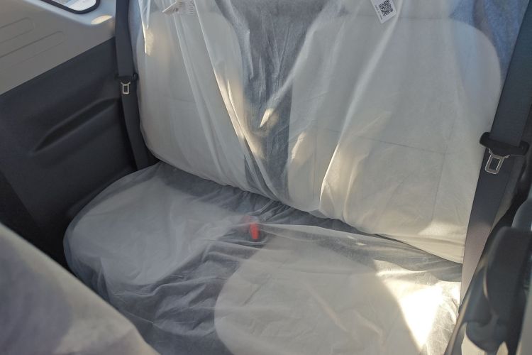 吉利银河 熊猫 2025款 210km 元气熊中控内饰7004