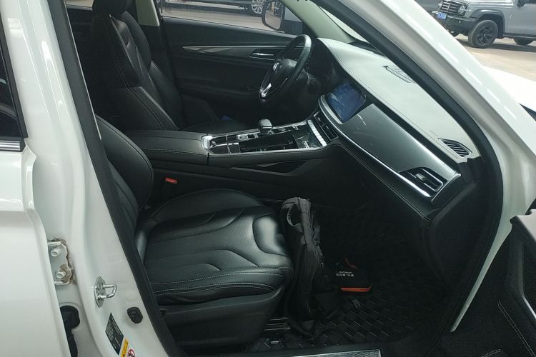 长安CS85 COUPE 2019款 2.0T 自动动版 国V中控内饰41