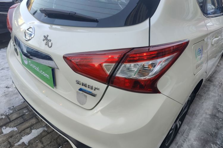 日产 骐达TIIDA 2016款 1.6L CVT智行版车身外观9