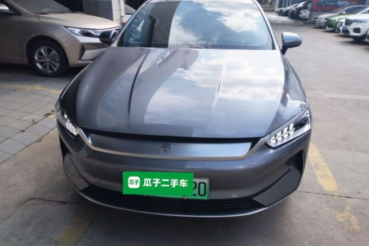 比亚迪 秦PLUS 2024款 荣耀版 EV 510KM领先型车身外观2