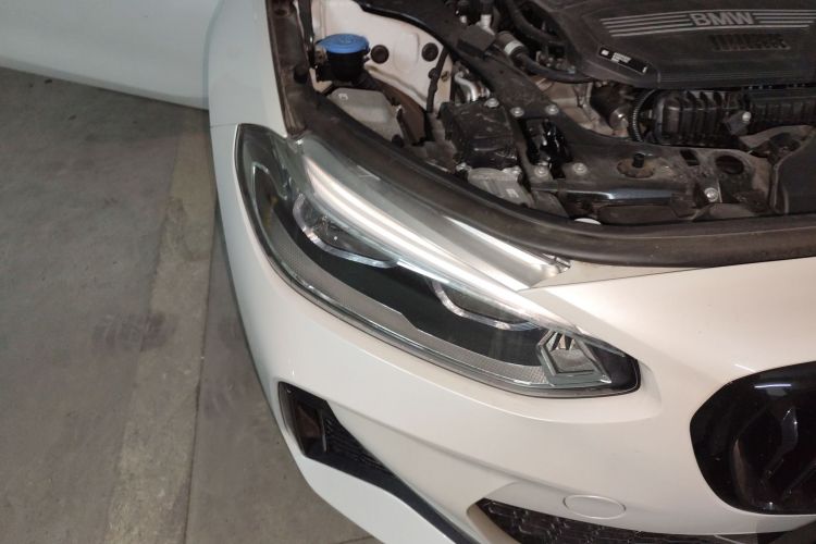 宝马1系 2023款 120i M运动曜夜版车身外观8