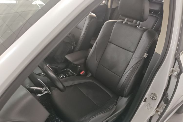 三菱 欧蓝德 2016款 2.4L 四驱精英版 5座中控内饰19