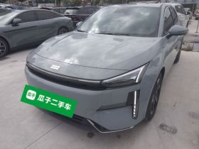 吉利银河 银河L6 2023款 60km PLUS