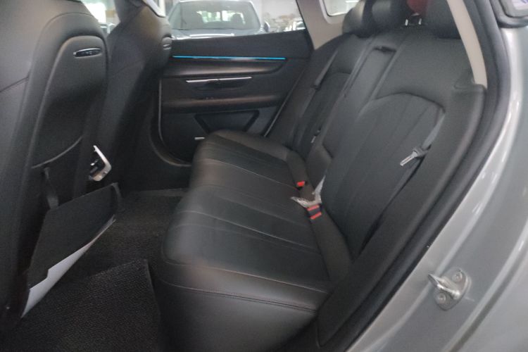 小鹏P7 2022款 670N+中控内饰7004