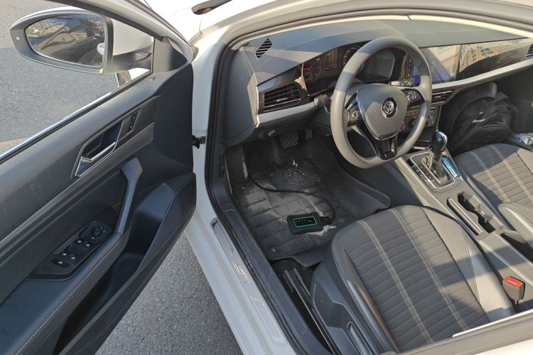 大众 朗逸 2019款 1.5L 自动视野版 国VI中控内饰20