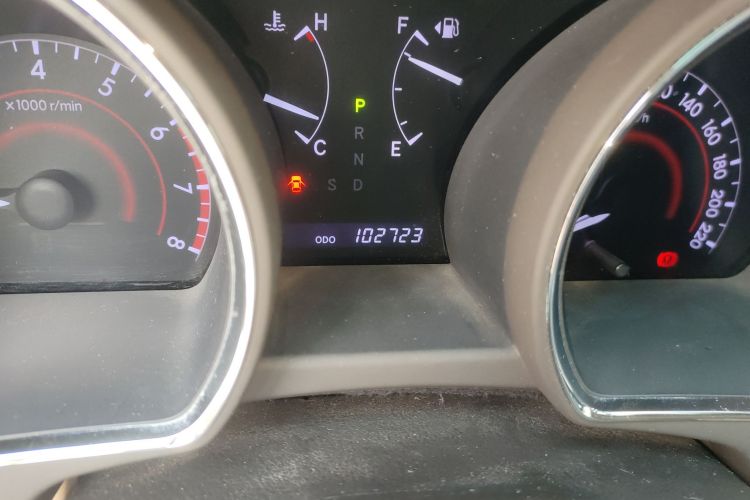 丰田 汉兰达 2012款 2.7L 两驱5座精英版中控内饰15