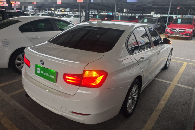 宝马3系 2013款 316i 进取型车身外观6005