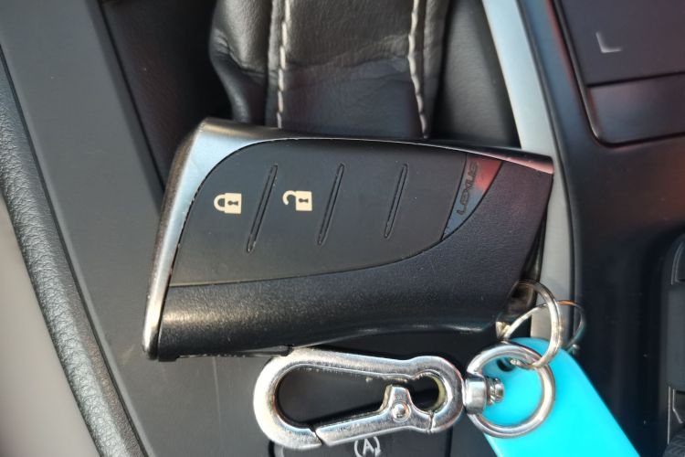 雷克萨斯UX 2020款 200 特别版中控内饰7001