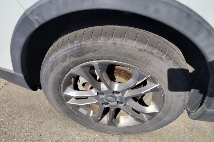 吉利汽车 远景X3 2020款 1.5L CVT尊贵型车身外观6007