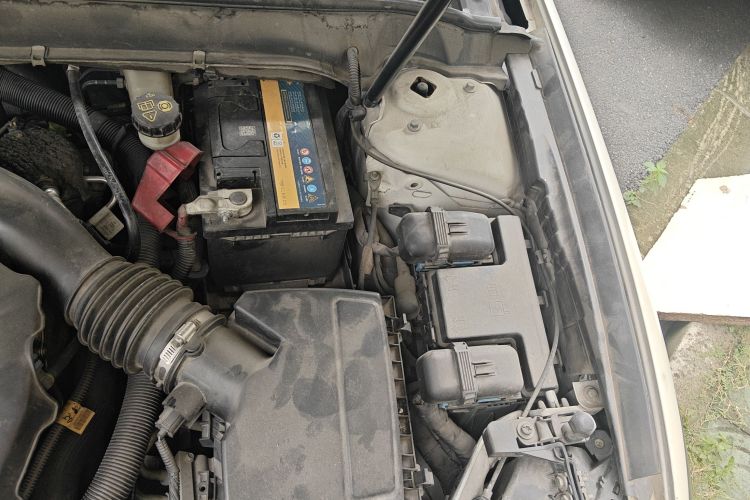 福特 蒙迪欧 2013款 2.0L GTDi200豪华型局部细节9007