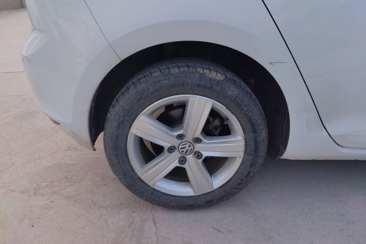 大众 高尔夫 2015款 1.4TSI 自动豪华型车身外观6002