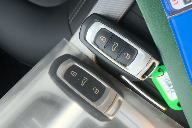 吉利汽车 帝豪GL 2017款 1.8L DCT精英型中控内饰11