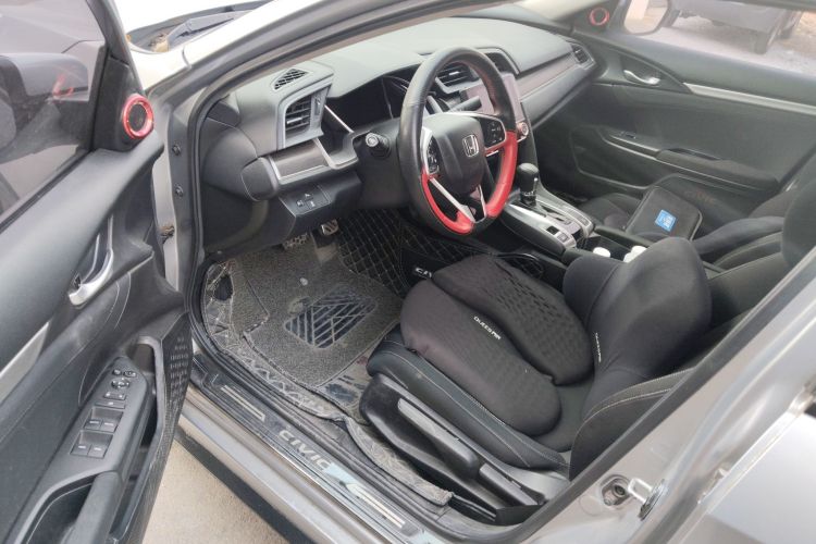 本田 思域 2019款 220TURBO CVT燃动版 国VI中控内饰20