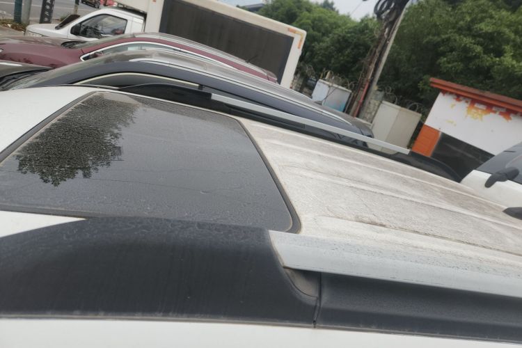 起亚 狮跑 2013款 2.0L 手动两驱版GL局部细节57