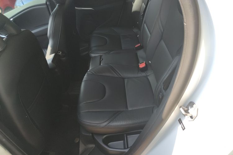 沃尔沃V40 2019款 T3 智逸版中控内饰21