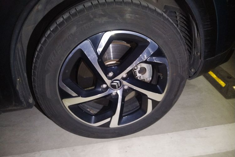 雪铁龙 天逸 C5 AIRCROSS 2017款 380THP 豪华型车身外观6007