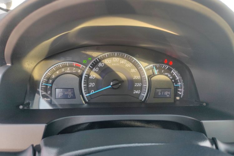 丰田 凯美瑞 2016款 2.0G 十周年纪念领先版局部细节14