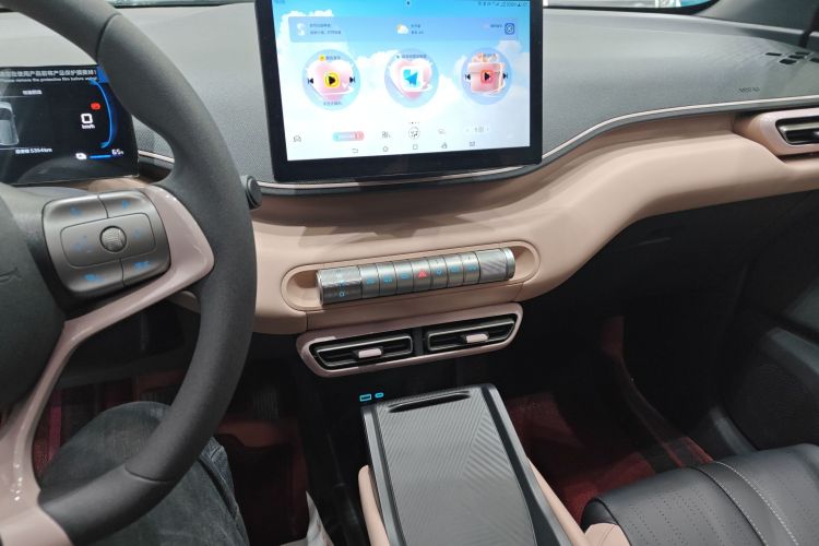 比亚迪 海鸥 2024款 荣耀版 305km 活力版中控内饰16