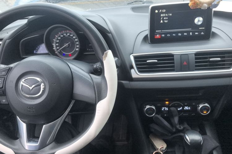 马自达3 昂克赛拉 2014款 三厢 1.5L 自动豪华型中控内饰7002