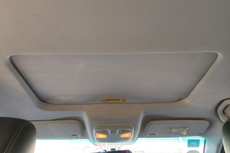 SWM斯威汽车 SWM斯威X7 2018款 1.5T 手动豪华型 7座中控内饰22