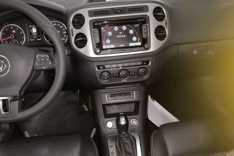 大众 途观 2016款 300TSI 自动四驱豪华版中控内饰16