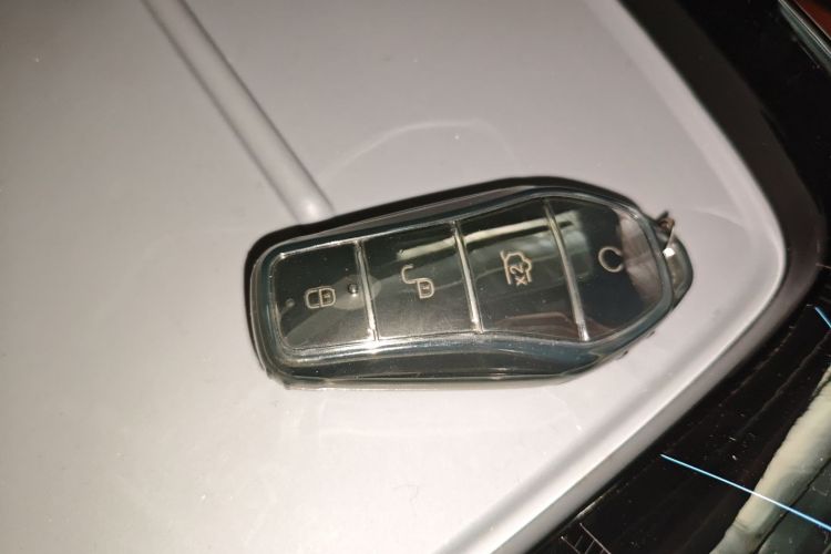 比亚迪 海豹 2023款 冠军版 700km 性能版中控内饰7001