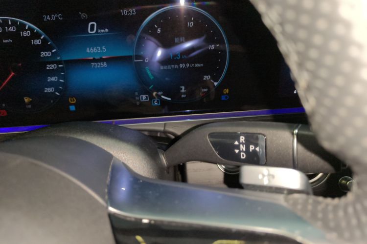 奔驰E级 2022款 改款二 E 260 L 运动型中控内饰18