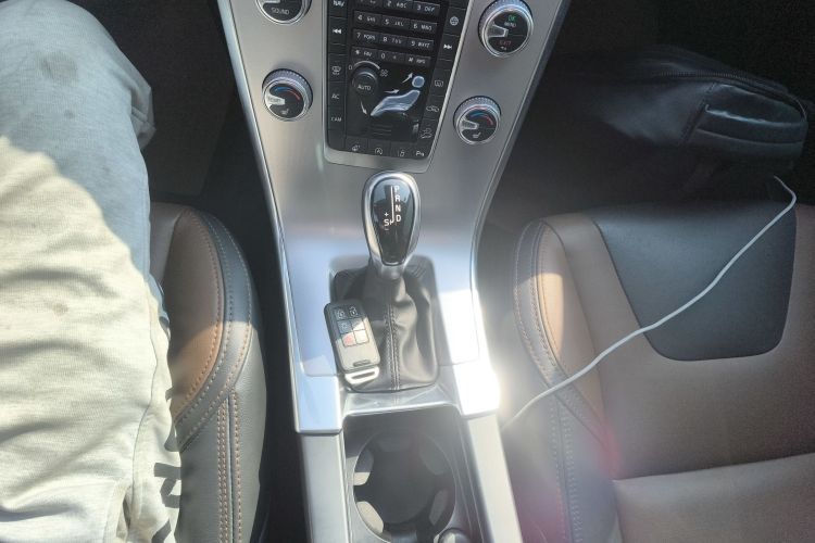 沃尔沃XC60 2017款 T5 AWD 智远升级版局部细节18