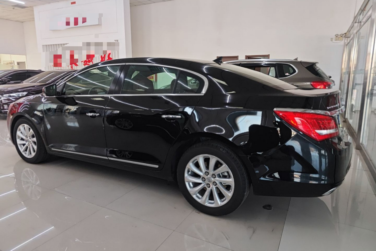 别克 君越 2014款 2.0T SIDI 精英技术型车身外观4