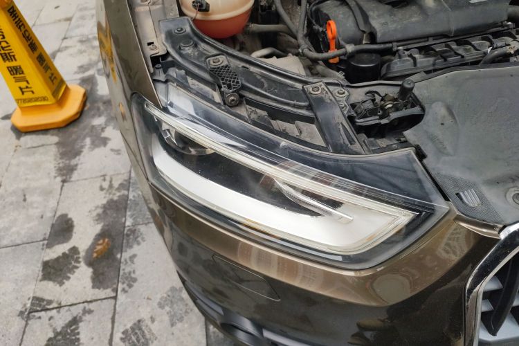 奥迪Q3 2015款 35 TFSI 进取型车身外观8