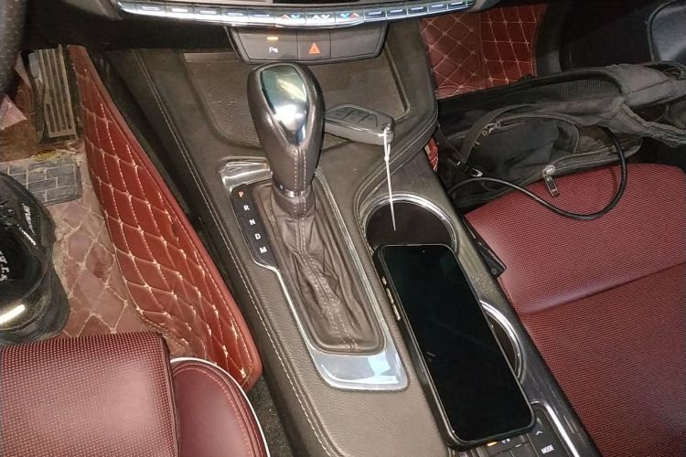 凯迪拉克CT4 2020款 28T 精英型局部细节18