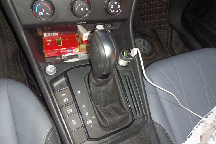 大众 朗逸 2024款 1.5L 自动五百万版中控内饰18